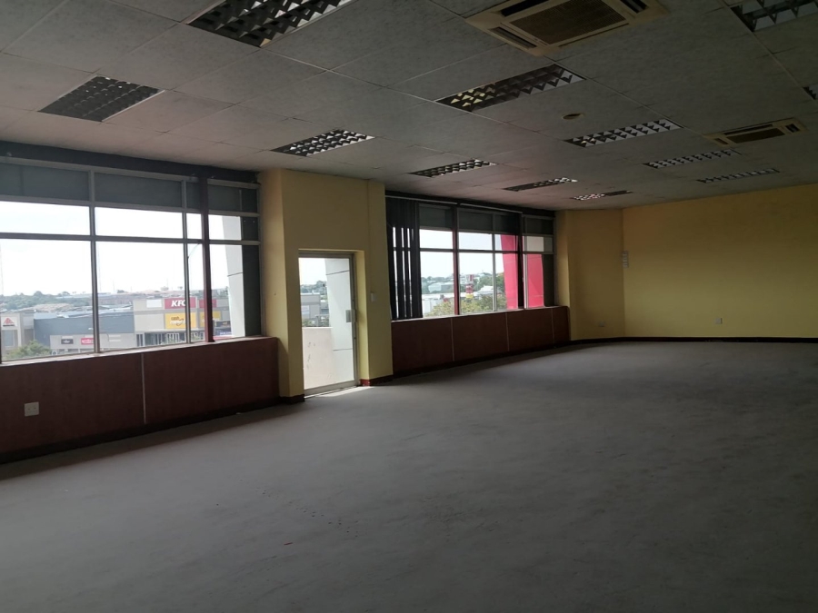 To Let Commercial Property for Rent in Grand Central Gauteng