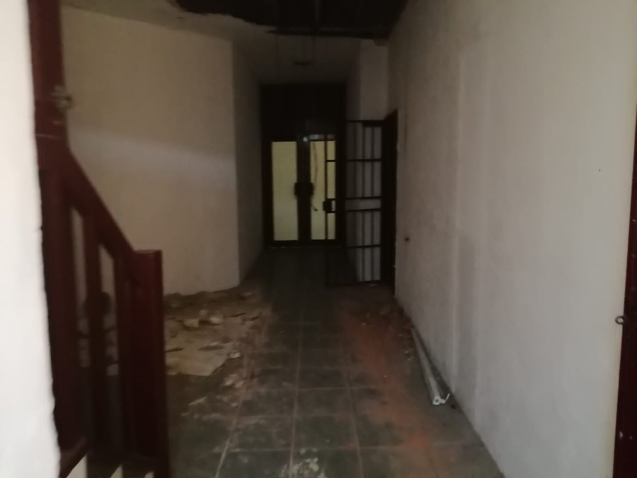 To Let Commercial Property for Rent in Grand Central Gauteng