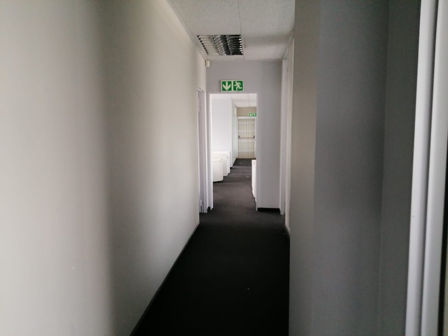 To Let Commercial Property for Rent in Grand Central Gauteng