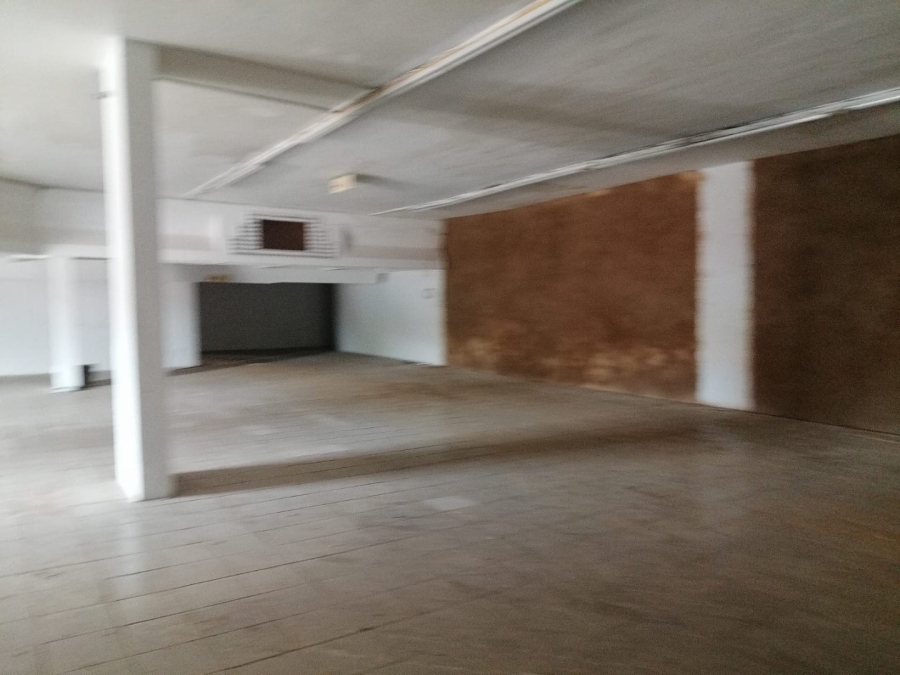 To Let Commercial Property for Rent in Grand Central Gauteng