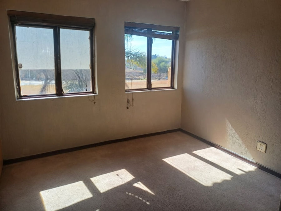 3 Bedroom Property for Sale in Erand Gardens Gauteng
