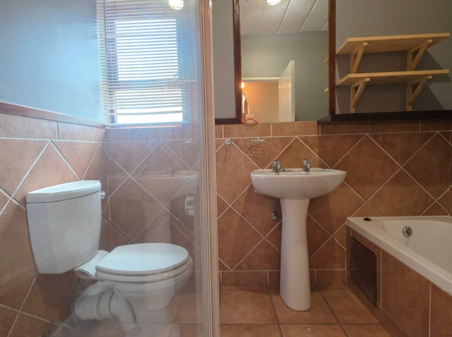 1 Bedroom Property for Sale in Paulshof Gauteng