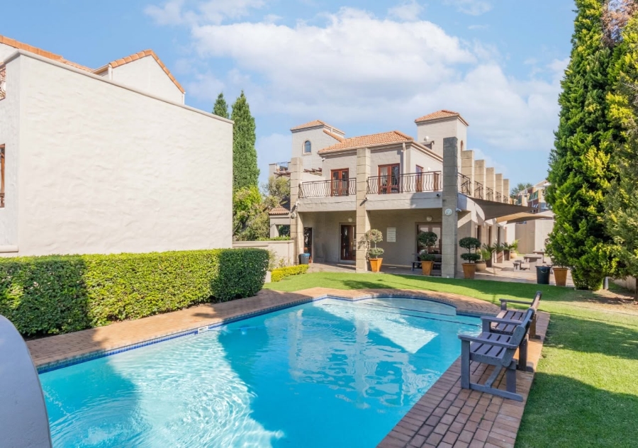 1 Bedroom Property for Sale in Paulshof Gauteng