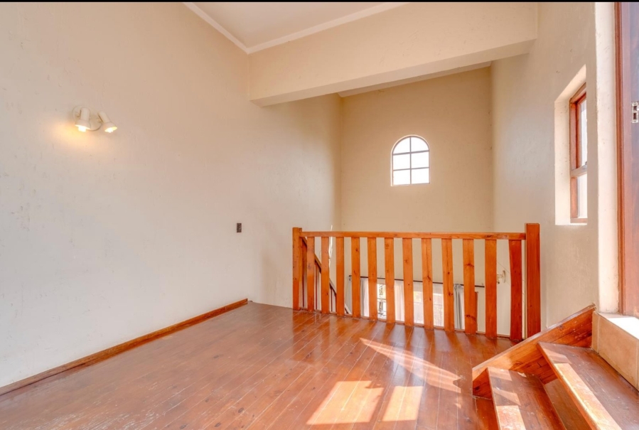 1 Bedroom Property for Sale in Paulshof Gauteng