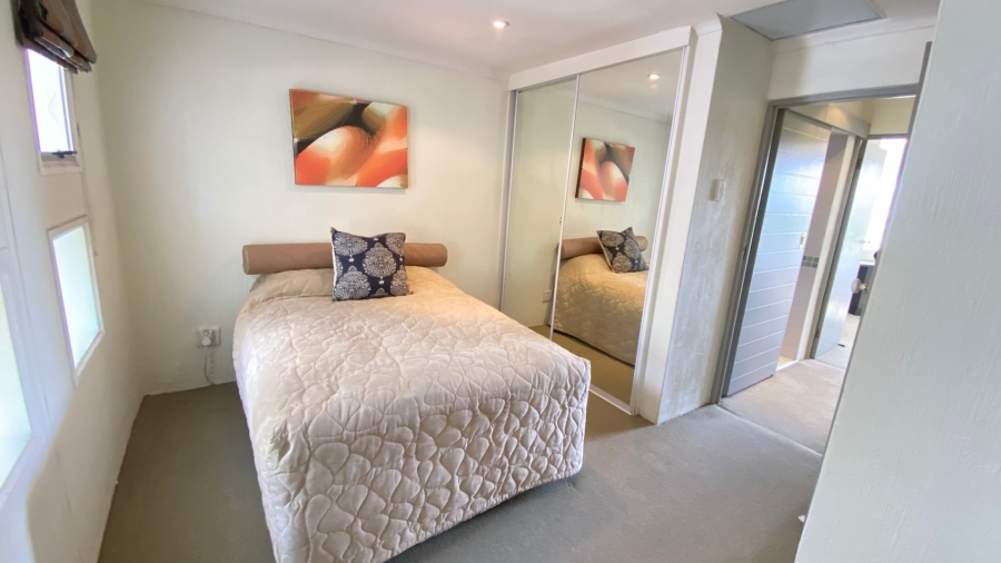 To Let 2 Bedroom Property for Rent in Bryanston Gauteng