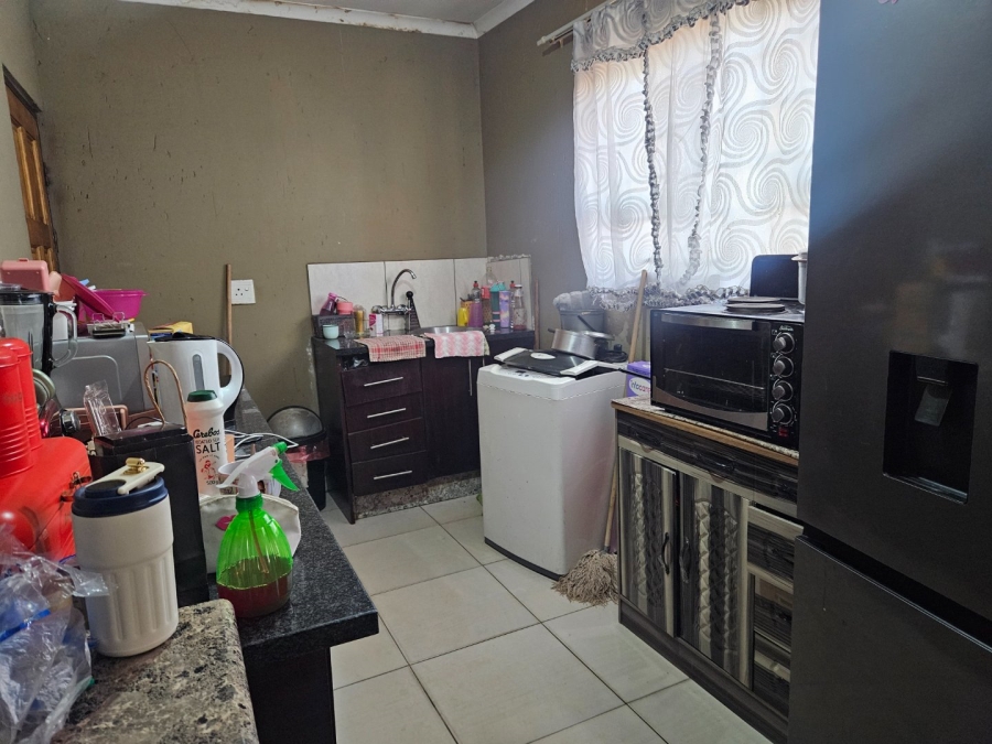4 Bedroom Property for Sale in Vosloorus Ext 2 Gauteng