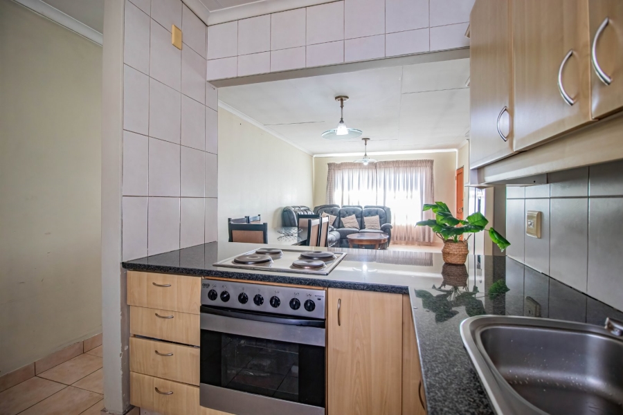 2 Bedroom Property for Sale in Bedfordview Gauteng