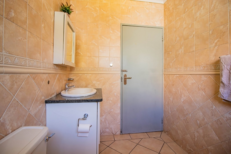 2 Bedroom Property for Sale in Bedfordview Gauteng