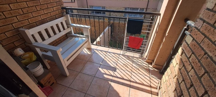 2 Bedroom Property for Sale in Cason Gauteng