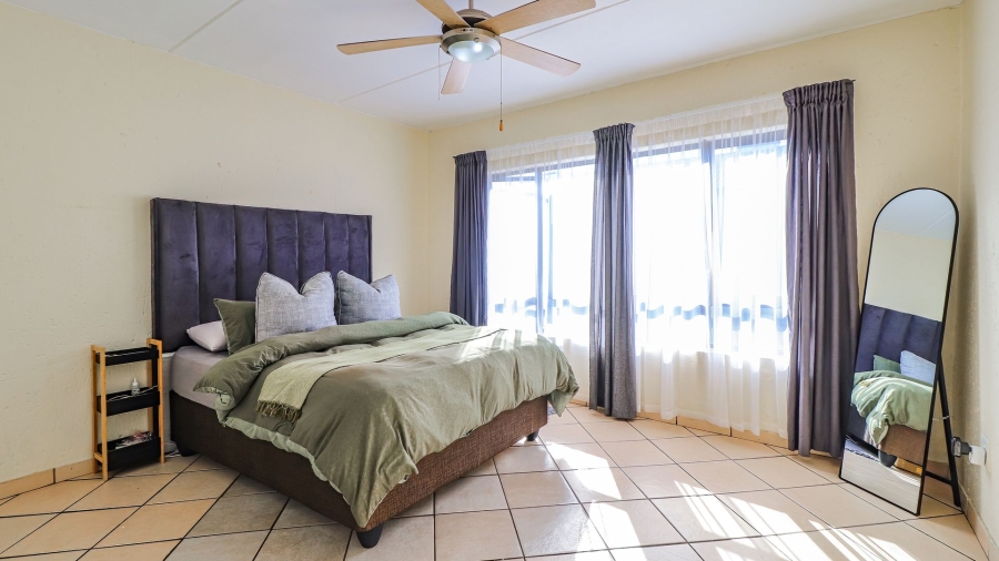 2 Bedroom Property for Sale in Northgate Gauteng
