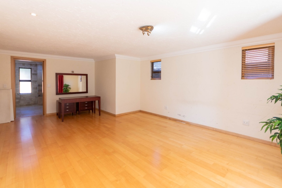 4 Bedroom Property for Sale in Bryanston Gauteng