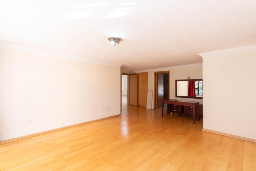 4 Bedroom Property for Sale in Bryanston Gauteng
