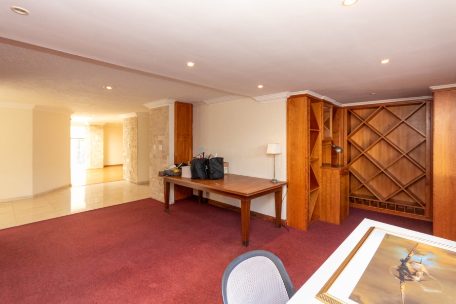 4 Bedroom Property for Sale in Bryanston Gauteng