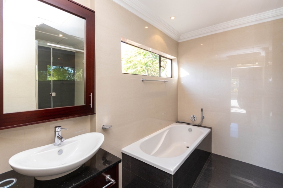 4 Bedroom Property for Sale in Bryanston Gauteng