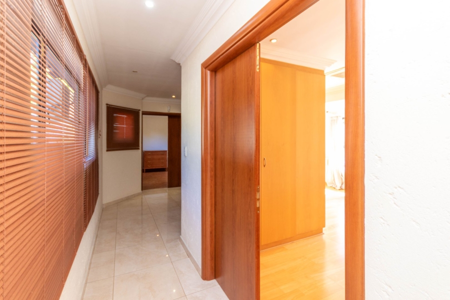 4 Bedroom Property for Sale in Bryanston Gauteng