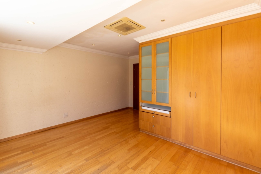 4 Bedroom Property for Sale in Bryanston Gauteng