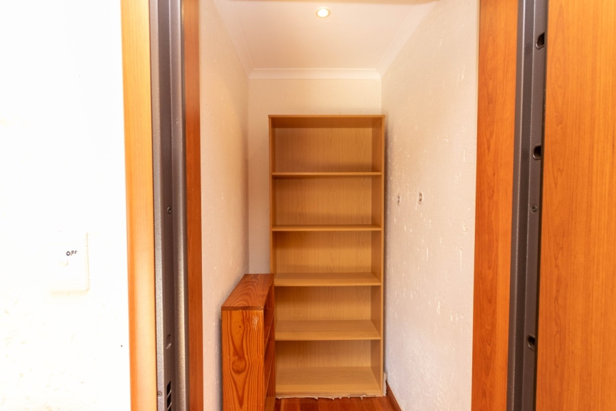 4 Bedroom Property for Sale in Bryanston Gauteng