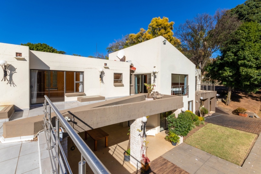 4 Bedroom Property for Sale in Bryanston Gauteng