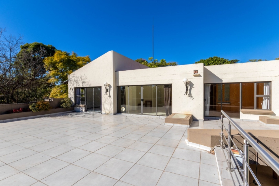 4 Bedroom Property for Sale in Bryanston Gauteng