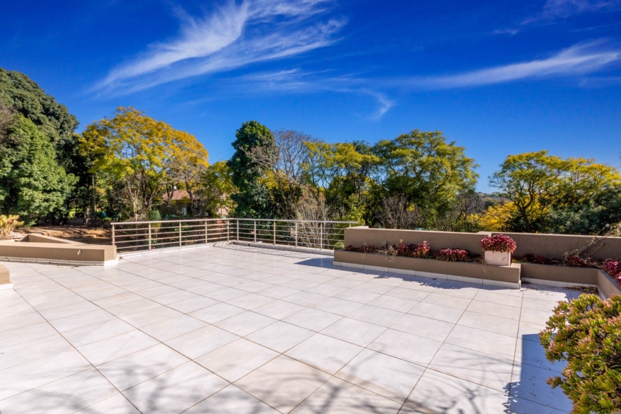 4 Bedroom Property for Sale in Bryanston Gauteng