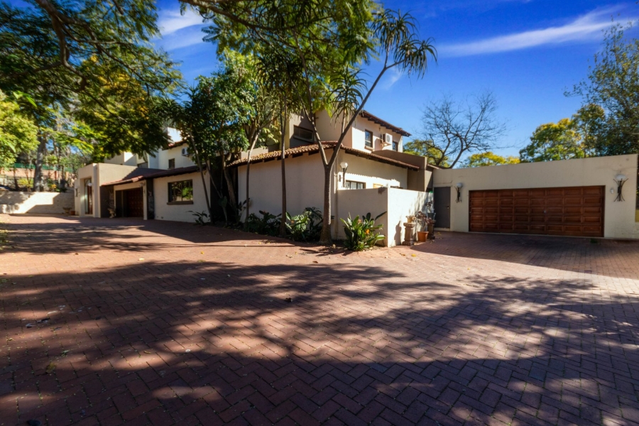 4 Bedroom Property for Sale in Bryanston Gauteng
