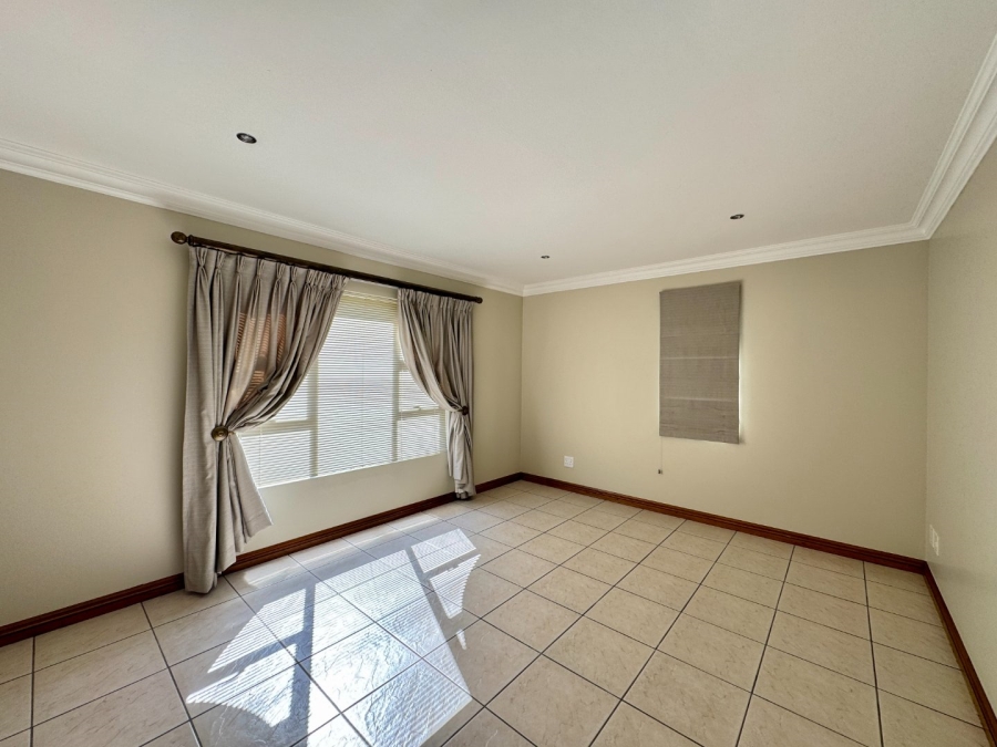 To Let 3 Bedroom Property for Rent in Irene Farm Villages Gauteng