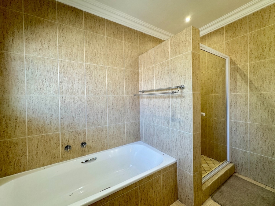 To Let 3 Bedroom Property for Rent in Irene Farm Villages Gauteng