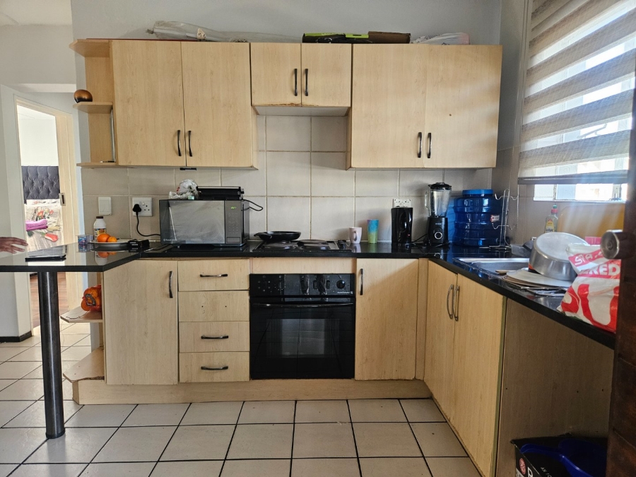  Bedroom Property for Sale in Bardene Gauteng