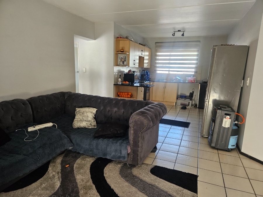  Bedroom Property for Sale in Bardene Gauteng