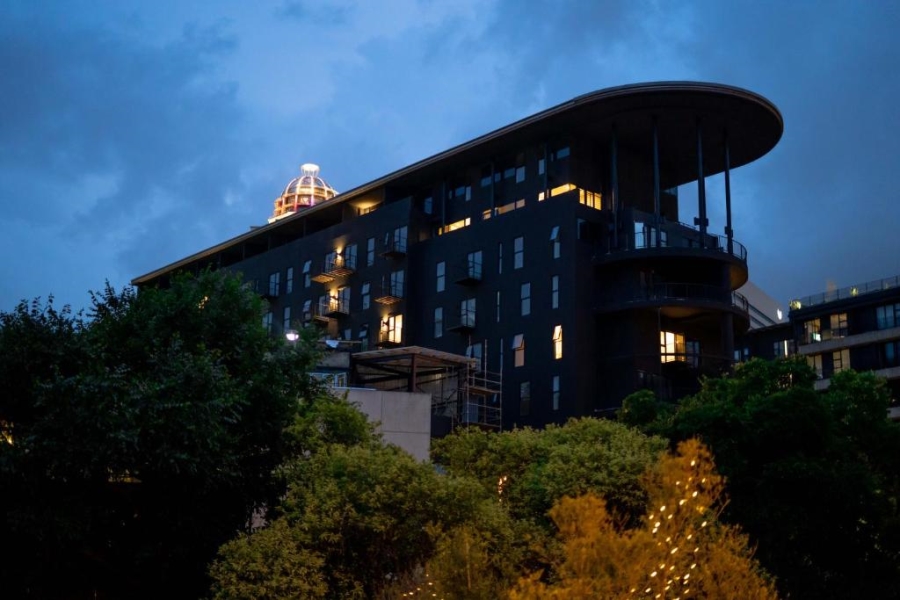 1 Bedroom Property for Sale in Sandton Central Gauteng