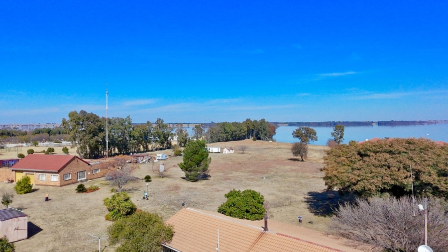 4 Bedroom Property for Sale in Vaal Marina Gauteng