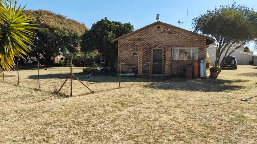 4 Bedroom Property for Sale in Vaal Marina Gauteng
