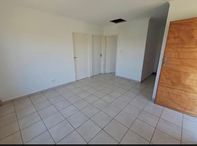 3 Bedroom Property for Sale in Windmill Park Gauteng