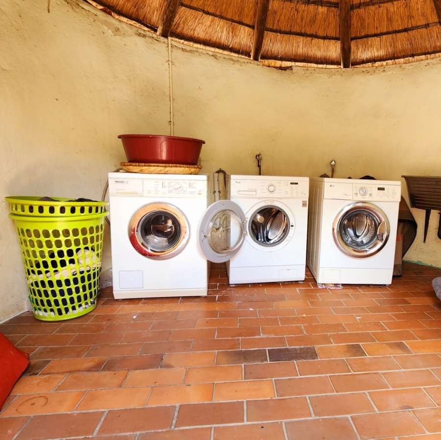 To Let 1 Bedroom Property for Rent in Menlo Park Gauteng