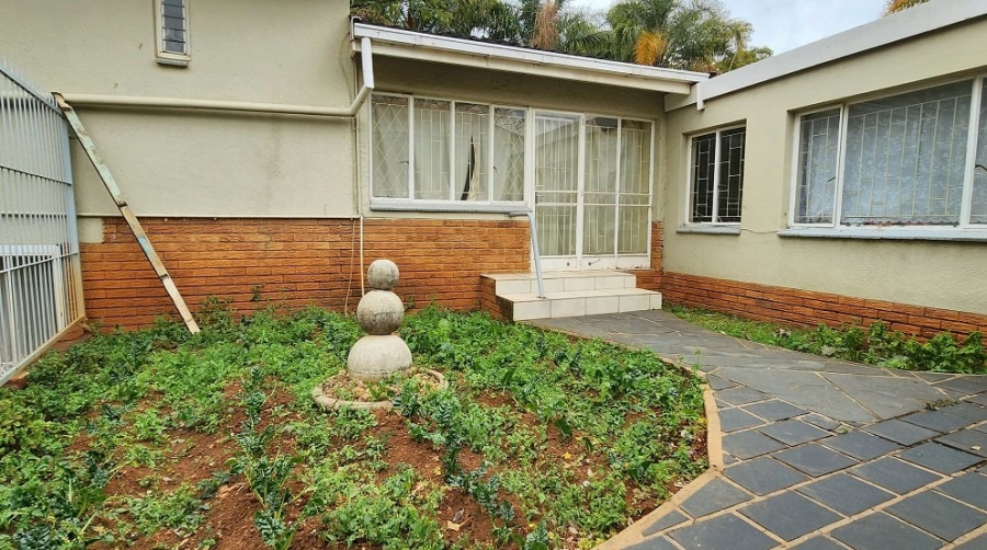 To Let 1 Bedroom Property for Rent in Menlo Park Gauteng