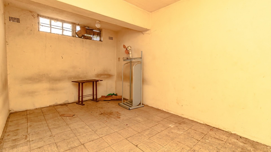 Commercial Property for Sale in Birchleigh Gauteng