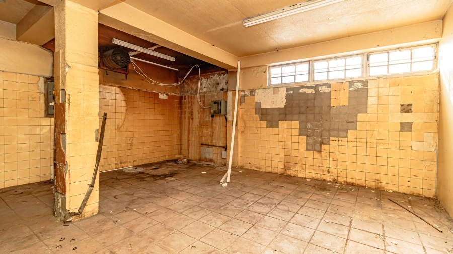 Commercial Property for Sale in Birchleigh Gauteng