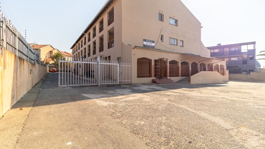 Commercial Property for Sale in Birchleigh Gauteng
