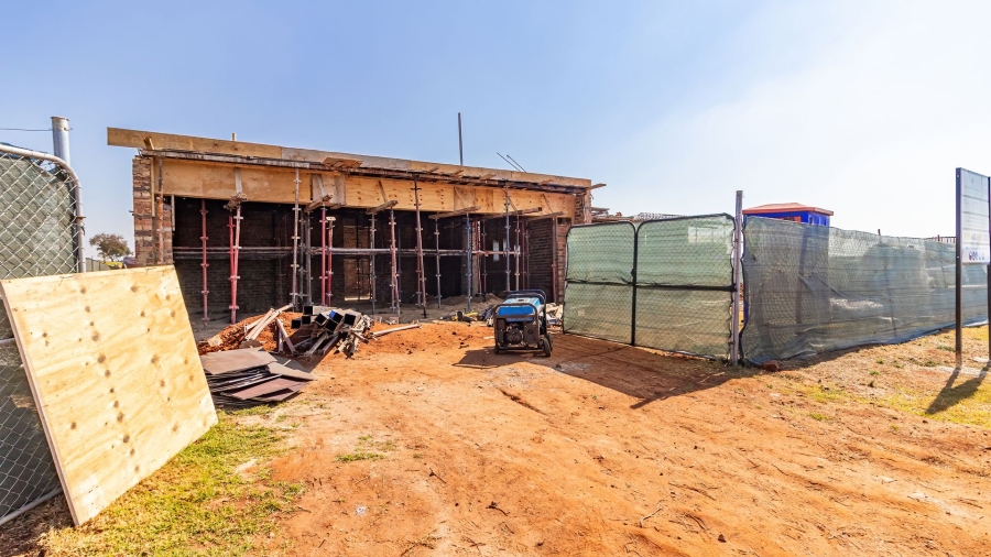 4 Bedroom Property for Sale in Serengeti Lifestyle Estate Gauteng