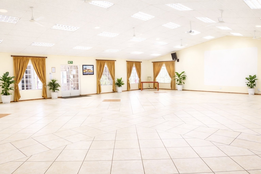 To Let 2 Bedroom Property for Rent in Honeydew Grove Gauteng