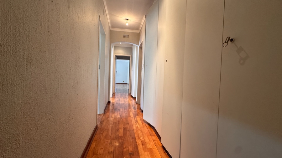 3 Bedroom Property for Sale in Three Rivers Proper Gauteng