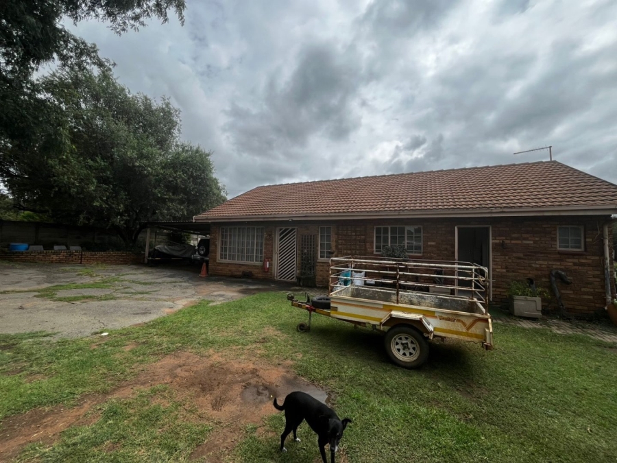  Bedroom Property for Sale in Benoni AH Gauteng