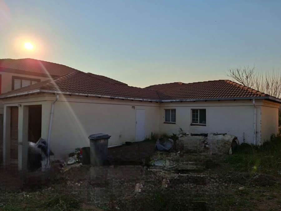 3 Bedroom Property for Sale in Capital Park Gauteng
