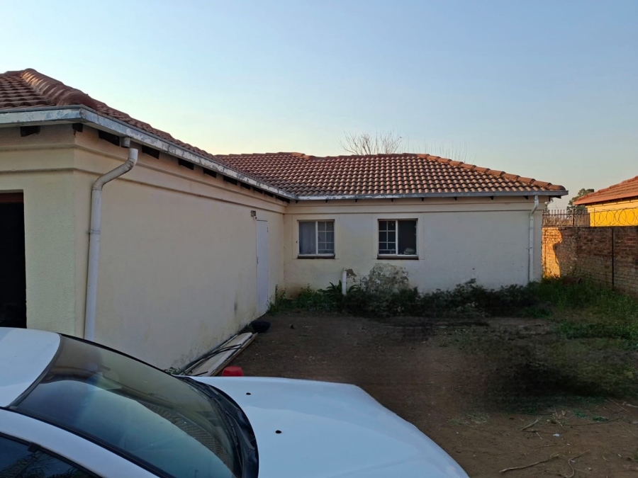 3 Bedroom Property for Sale in Capital Park Gauteng