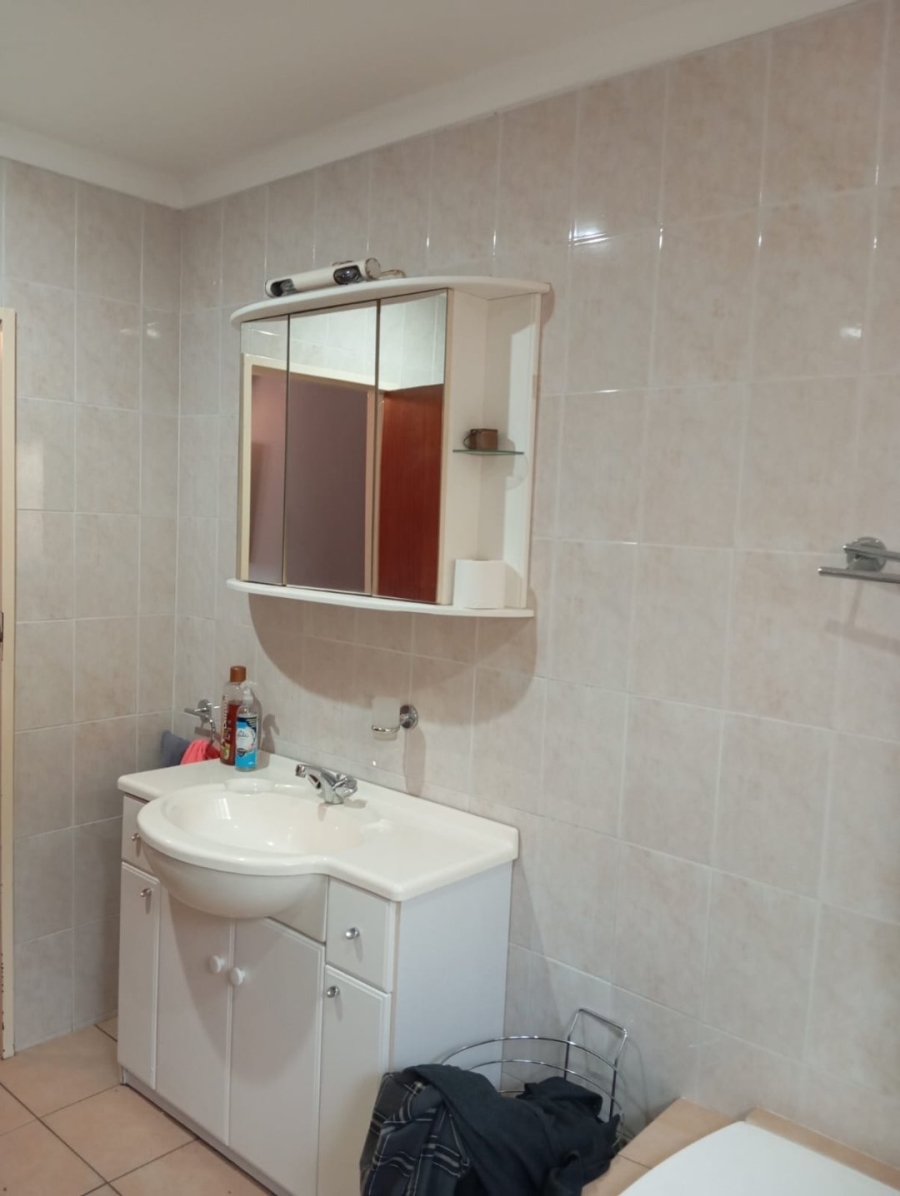 6 Bedroom Property for Sale in Kensington Gauteng