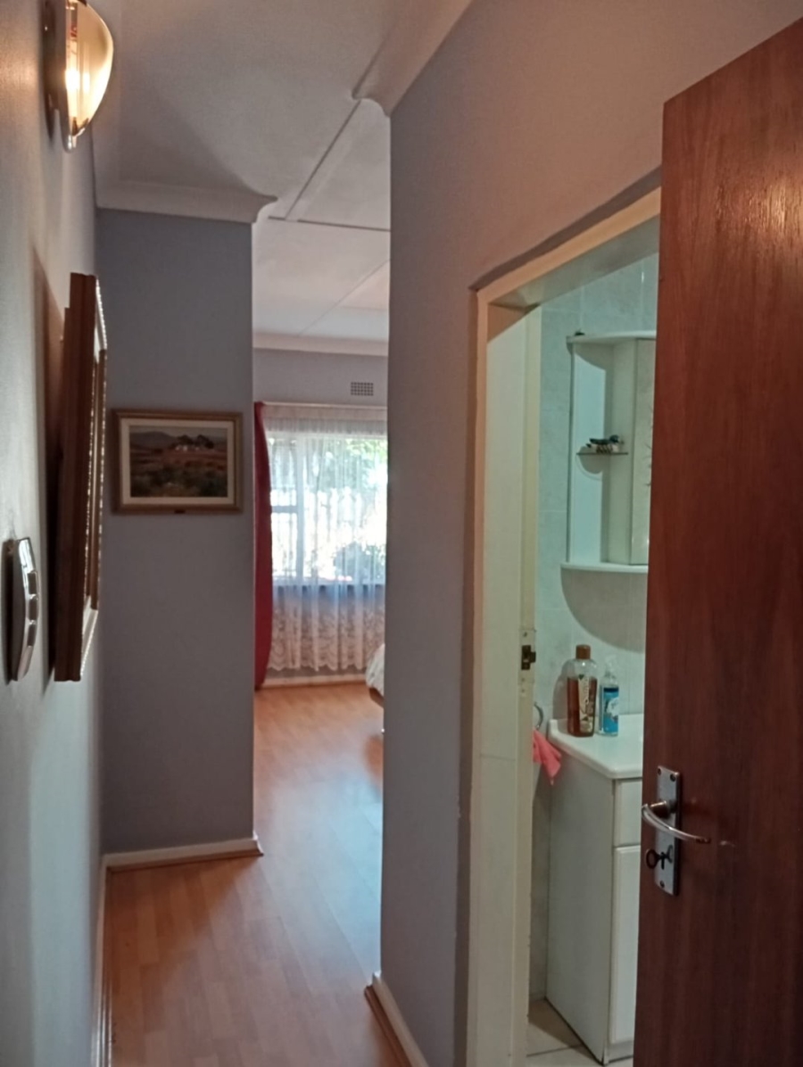 6 Bedroom Property for Sale in Kensington Gauteng
