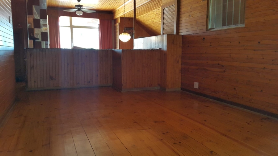 6 Bedroom Property for Sale in Kensington Gauteng