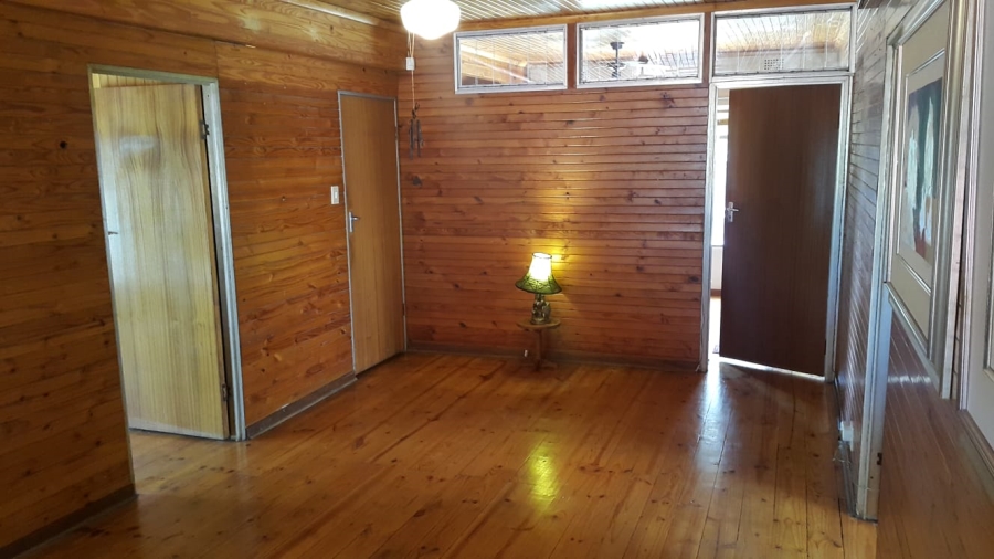 6 Bedroom Property for Sale in Kensington Gauteng
