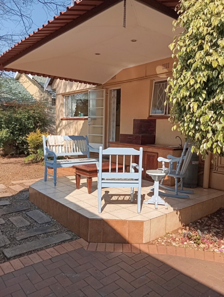 6 Bedroom Property for Sale in Kensington Gauteng