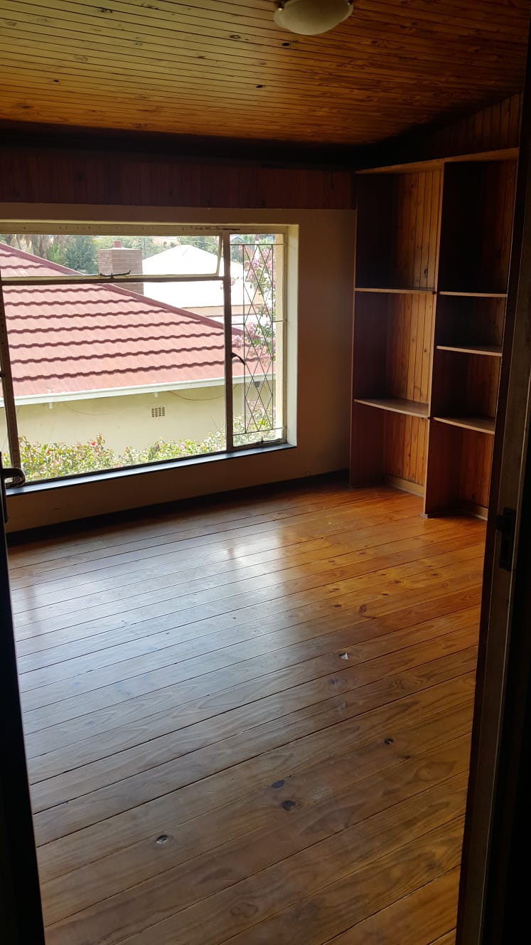 6 Bedroom Property for Sale in Kensington Gauteng